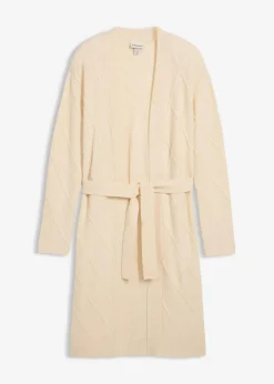 Strickmantel aus Zopfstrick