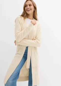 Strickmantel aus Zopfstrick