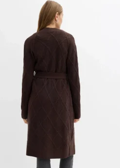 Strickmantel aus Zopfstrick