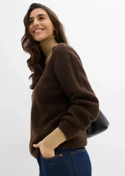 Strickpullover mit tiefem V-Ausschnitt