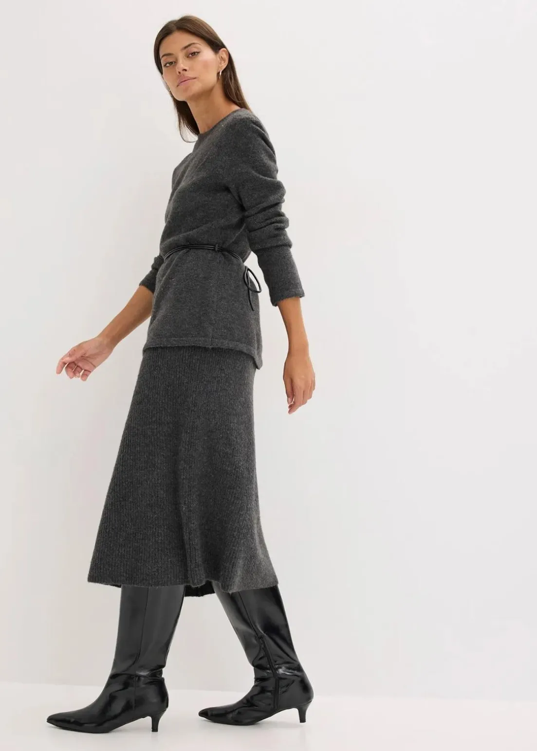 Strickshirt mit Wollanteil und Lederimitat- Bindeband