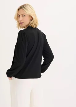 Struktur-Shirt mit abnehmbarer Schluppe