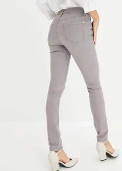 Super-Stretch-Jeans aus leichtem Material