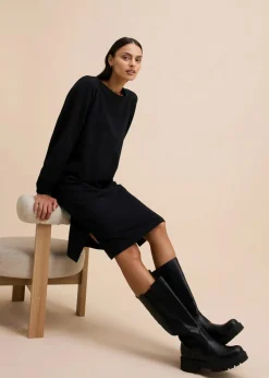 Sweatkleid mit Ballonärmeln und Schlitz