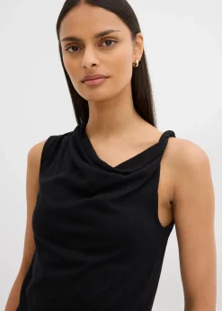 Top aus leichtem Strick