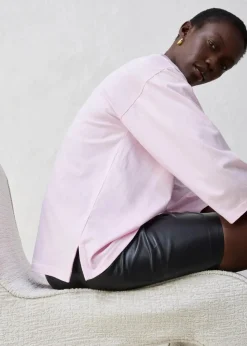 Trapezförmiges Shirt mit Seidenanteil