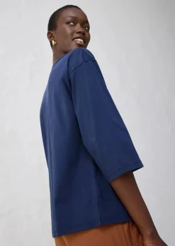 Trapezförmiges Shirt mit Seidenanteil