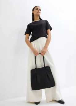 T-Shirt mit Kontrastdetail