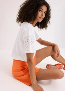 T-Shirt mit Lochstickerei