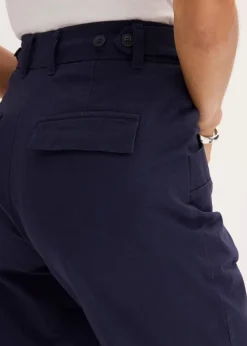 Twillhose mit Tapered Fit