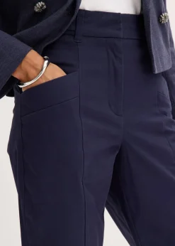 Twillhose mit Tapered Fit