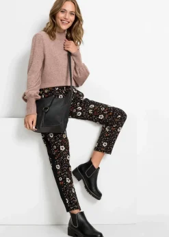 Umhängetasche mit dekorativem Schnallendetail