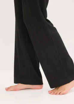 Weit geschnittener Loungewear Hausanzug aus weicher Rippe