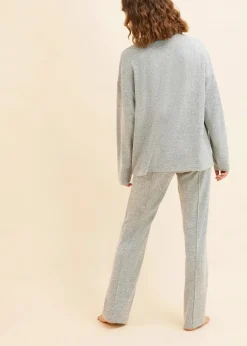 Weit geschnittener Loungewear Hausanzug aus weicher Qualität