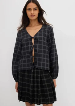 Weite Bluse aus softer Viskose