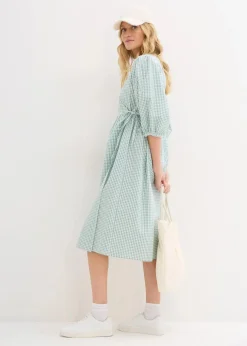 Wickelkleid aus Strukturmaterial