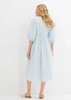 Wickelkleid aus Strukturmaterial