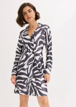 Wickelkleid aus fließendem Satin