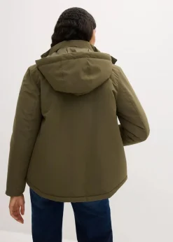 Winterjacke mit aufgesetzen Taschen